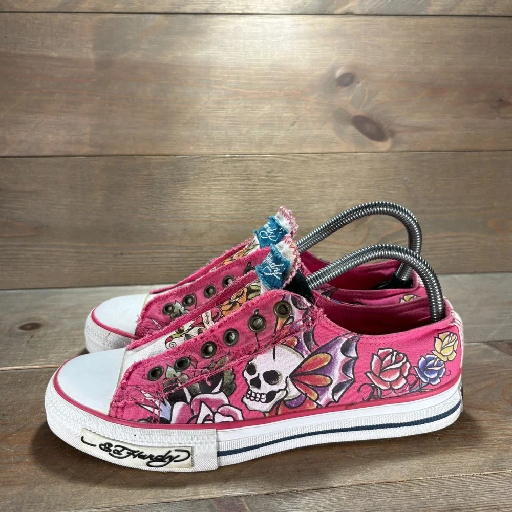 Ed Hardy Womens size 7 shoes Pink Canvas Skull Rose Tattoo sneakers